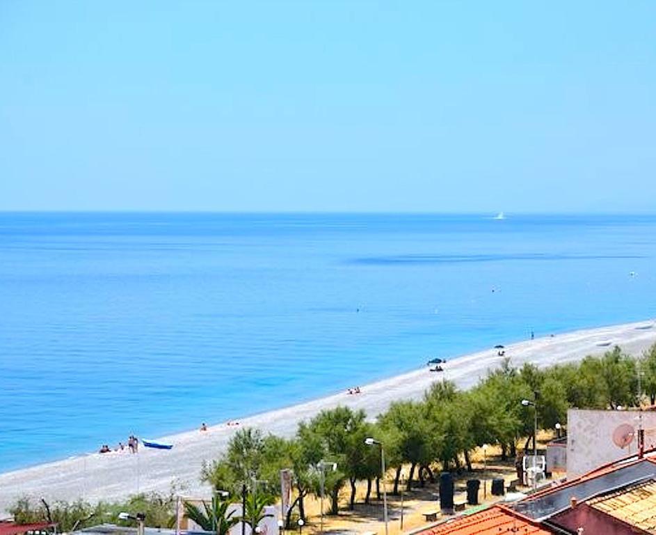 Case Vacanza Alega Mare Nizza di Sicilia Camera foto